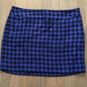 The Limited Blue and Black Houndstooth Mini